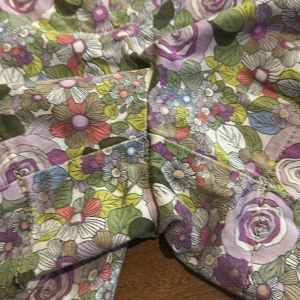 Ann Loft Taylor Chino Purple Floral Shorts Size 4 - Picture 11 of 11